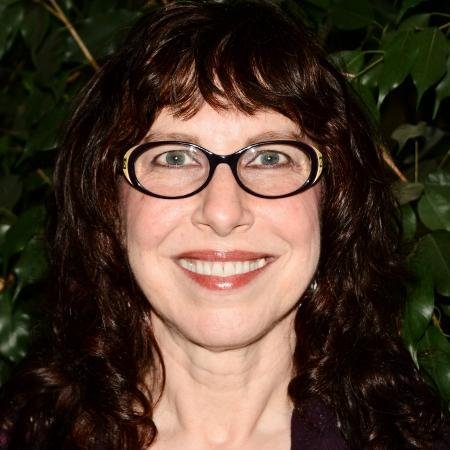 Cynthia-Headshot-2__450x450_.jpg